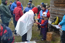 Marja-Leena ja Fanni jakavat palkinnot