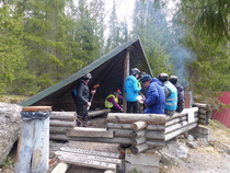 Evästauko Aurinkolaavulla