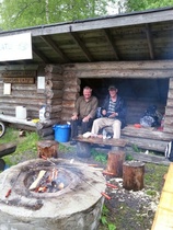 Pekka ja Markku puuron makutuomareina